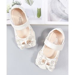 Cute Walk by Babyhug Sandals - White