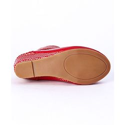 Cute Walk by Babyhug Party Wear Belly Shoes Bow Appliques - Pink
