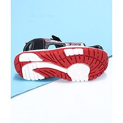 Cute Walk by Babyhug Sandals - Black Red