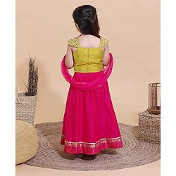 Babyhug Cap Sleeeve Choli Lehenga Dupatta Set Floral Embroidery - Fuschia Mustard