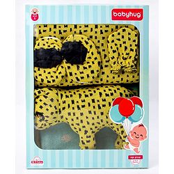 Babyhug Knitted Gift Set Giraffe Print Pack Of 5 - Orange