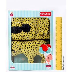 Babyhug Knitted Gift Set Giraffe Print Pack Of 5 - Orange