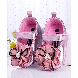 Cute Walk by Babyhug Party Wear Booties Flower Applique - Purple