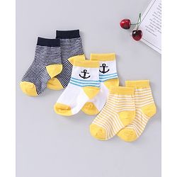 Cute Walk by Babyhug Anti Bacterial Ankle Length Socks Star Design Pack of 3 - Yellow